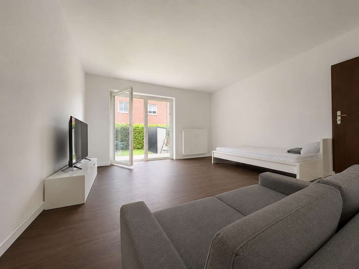 Thumbnail-Wohnung zum Mieten in Lehrte-Hämelerwald 450,00 € 33 m²