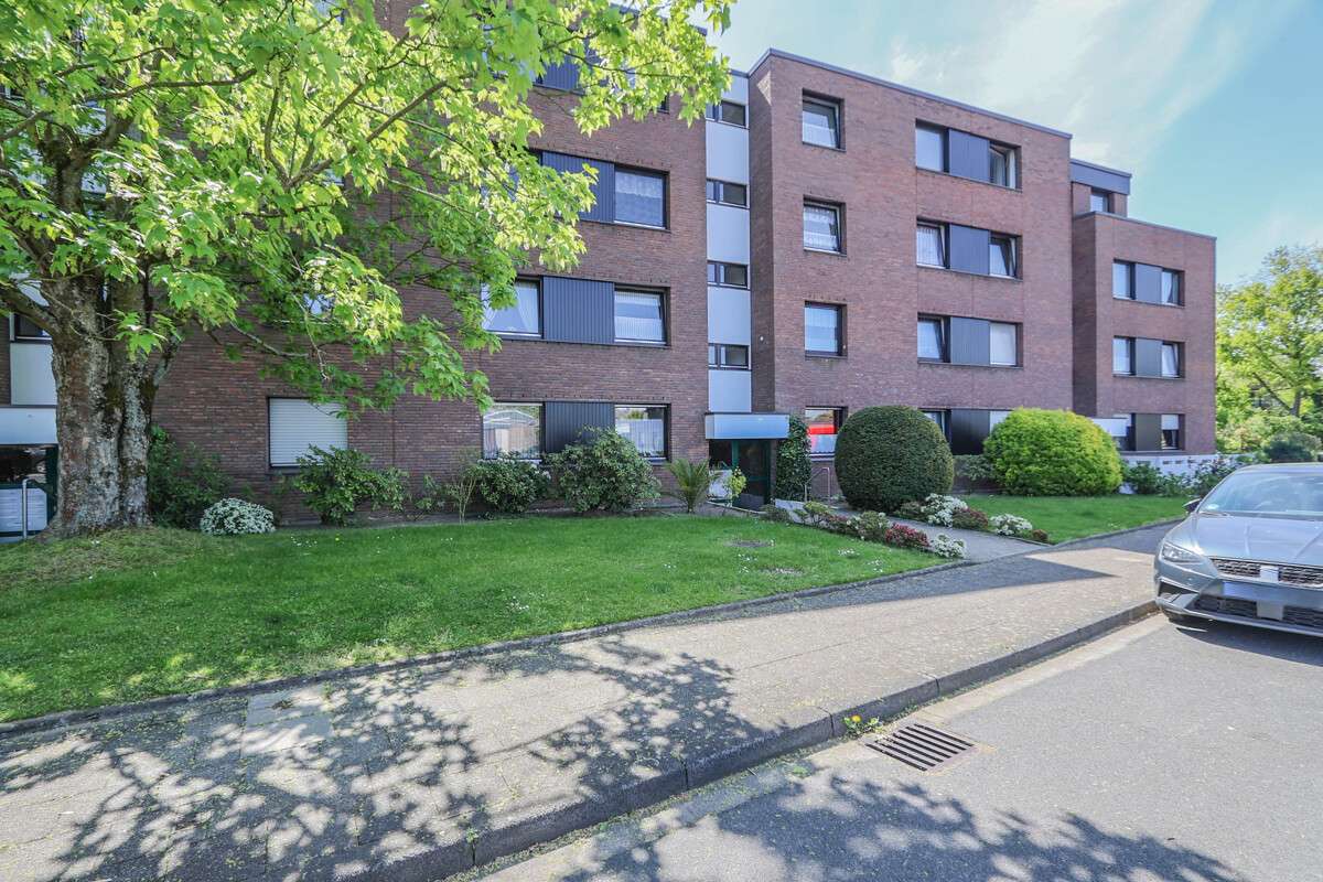 Thumbnail-Wohnung zum Kaufen in Neuss 249.000,00 € 87 m²