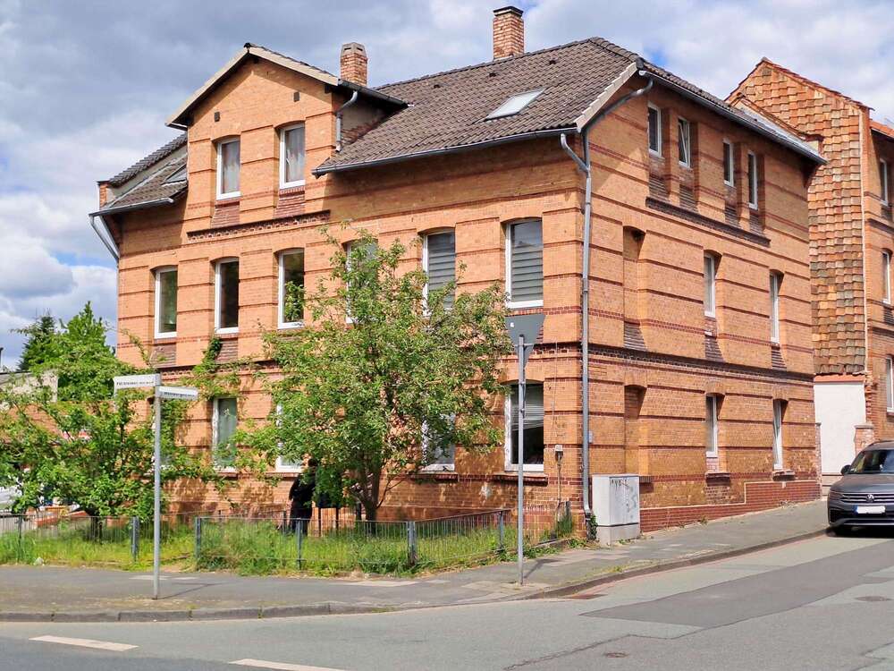 Thumbnail-Haus zum Kaufen in Helmstedt 224.000,00 € 206.9 m²