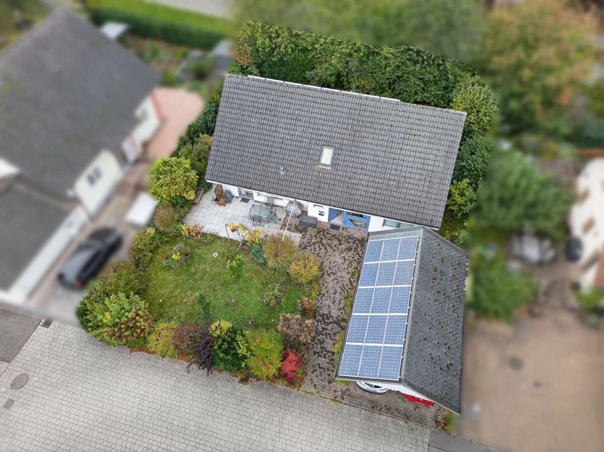 Thumbnail-Haus zum Kaufen in Straubenhardt 649.000,00 € 197 m²