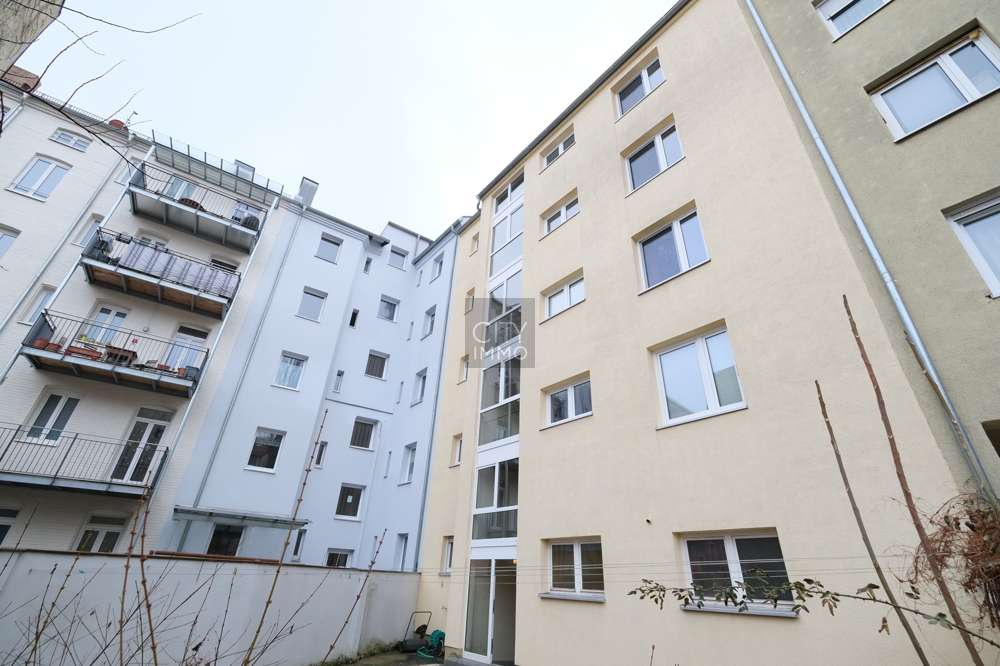 Thumbnail-Haus zum Kaufen in Nürnberg 1.655.000,00 € 480.85 m²