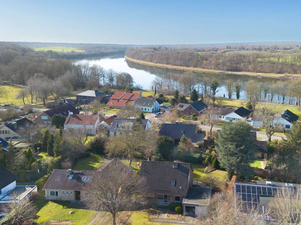 Thumbnail-Haus zum Kaufen in Kiel 599.000,00 € 164 m²