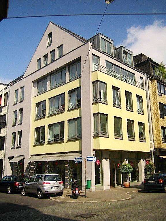 Thumbnail-Wohnung zum Mieten in Düsseldorf 1.950,00 € 111 m²