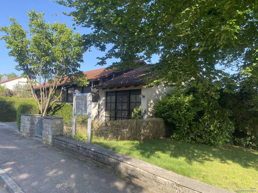 Thumbnail-Haus zum Kaufen in Bietigheim-Bissingen-Metterzimmern 469.000,00 € 177 m²