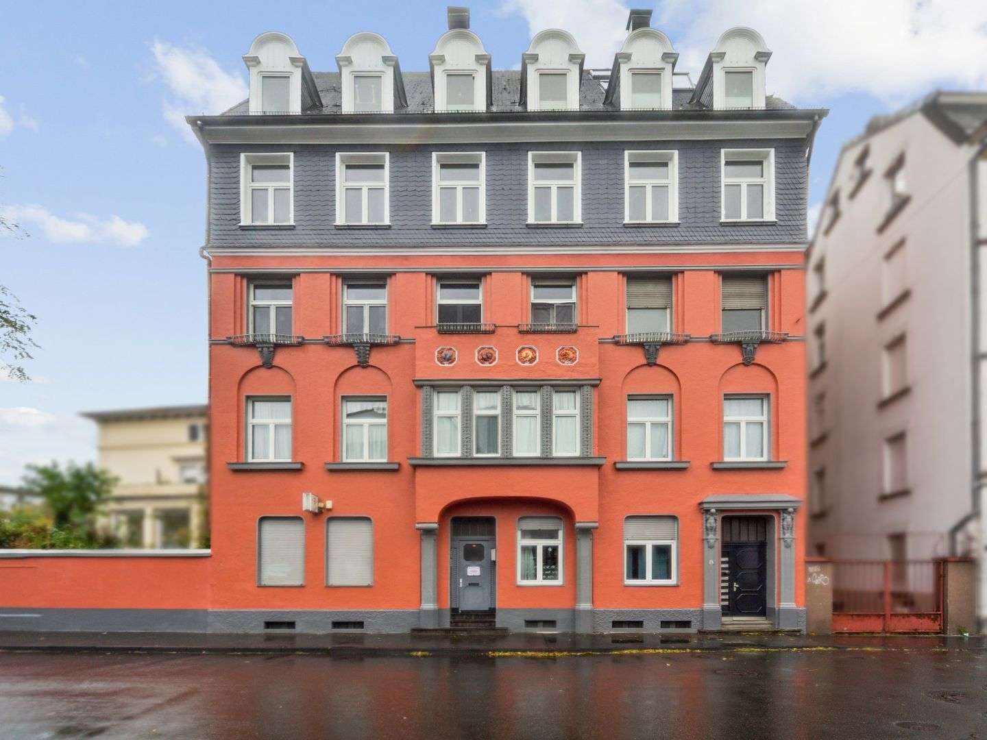 Thumbnail-Wohnung zum Kaufen in Wuppertal 295.000,00 € 145 m²