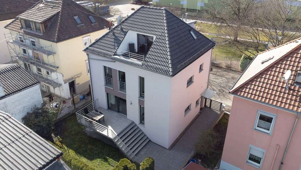 Thumbnail-Haus zum Kaufen in Radolfzell 1.180.000,00 € 172.05 m²