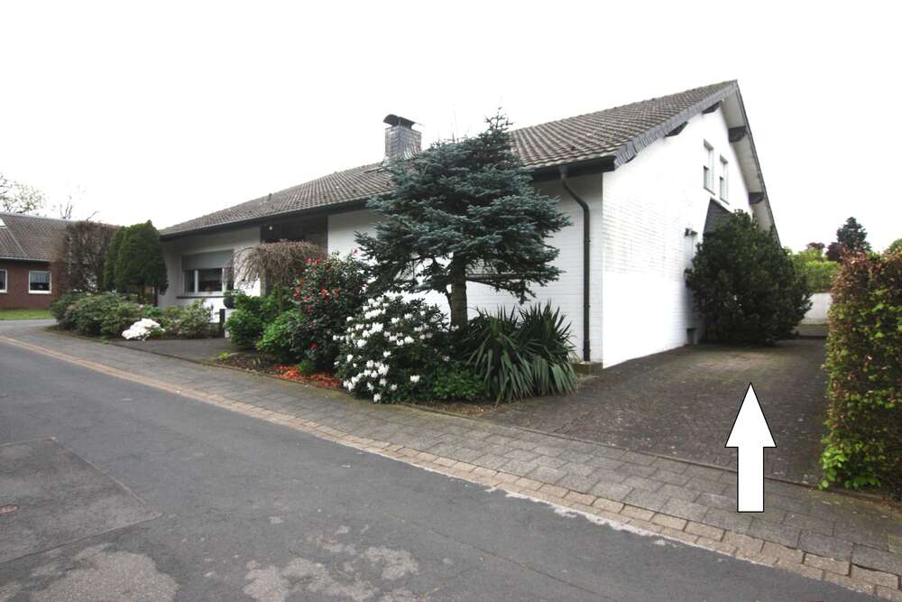 Thumbnail-Haus zum Kaufen in Nettetal 580.000,00 € 366 m²