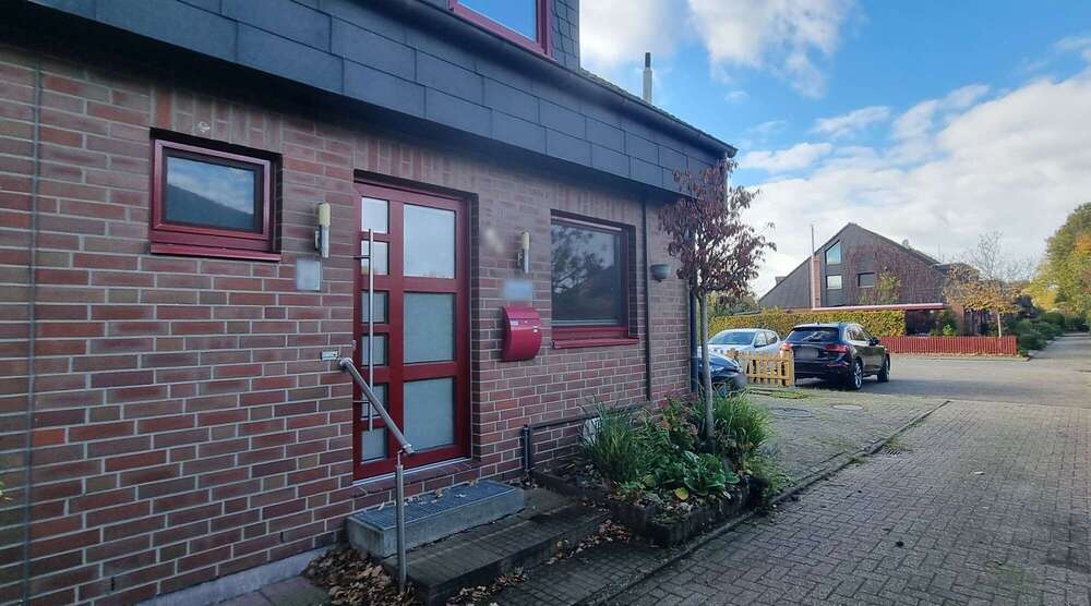 Thumbnail-Haus zum Kaufen in Wiefelstede 275.000,00 € 109 m²