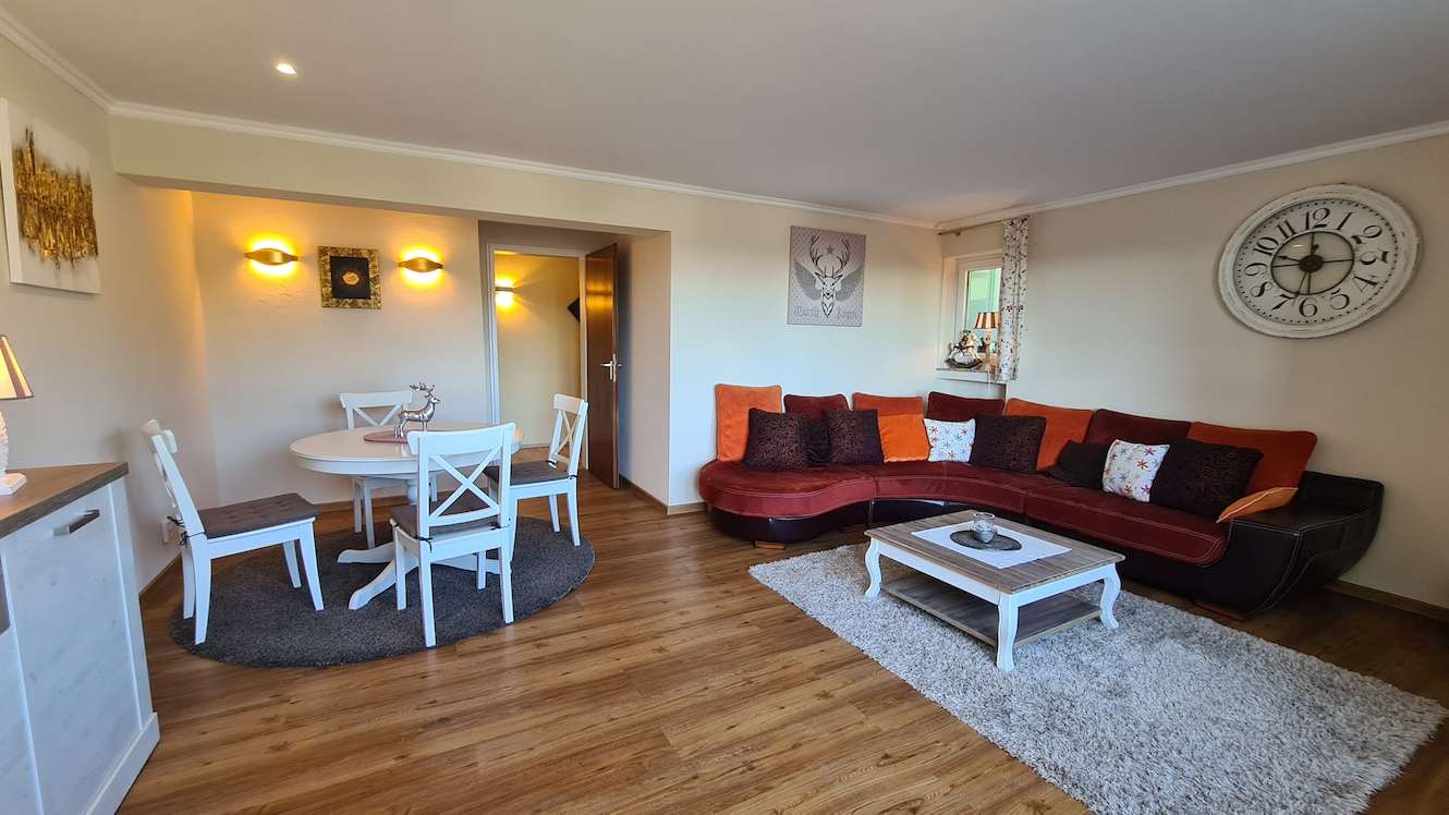 Thumbnail-Wohnung zum Kaufen in Schönwald 135.000,00 € 70 m²