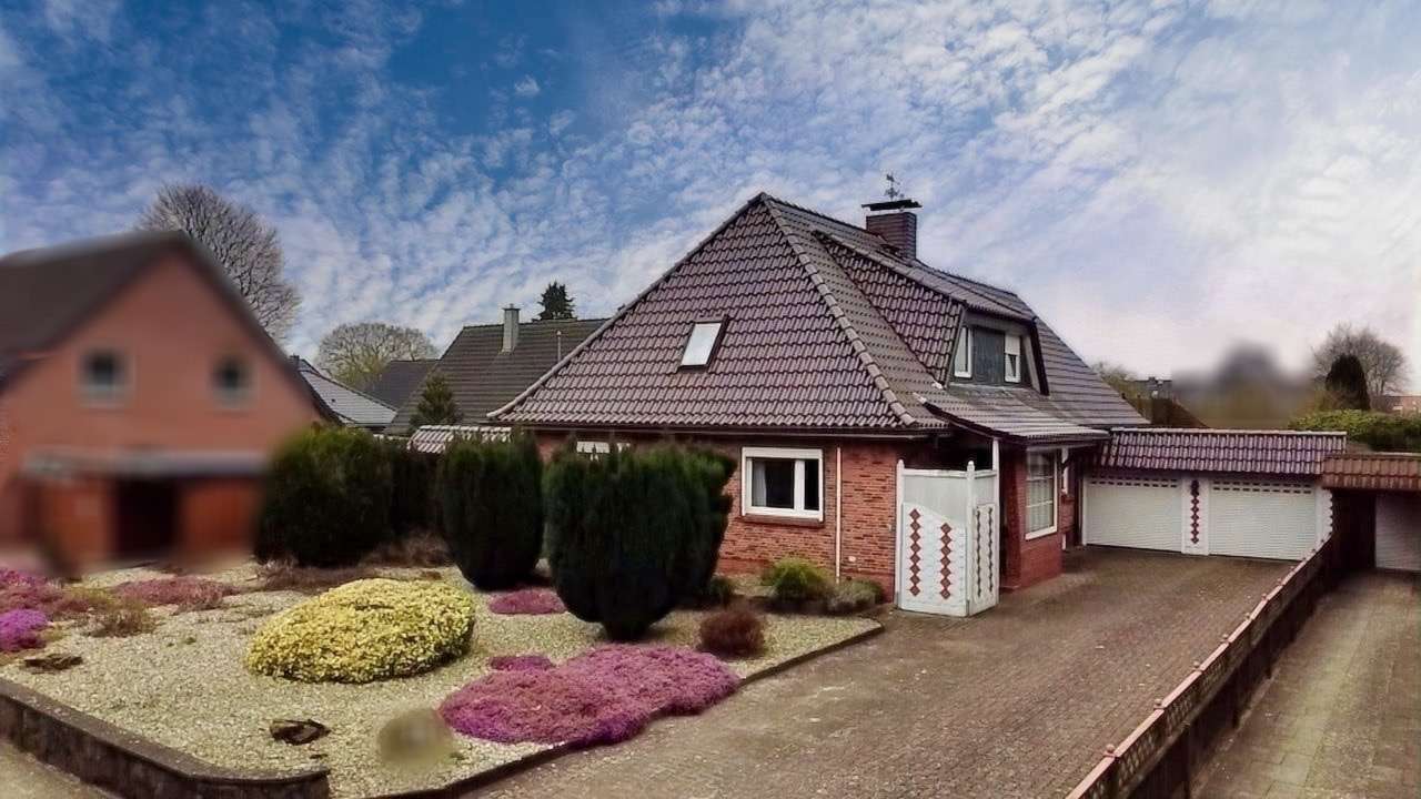 Thumbnail-Haus zum Kaufen in Büdelsdorf 298.000,00 € 214 m²