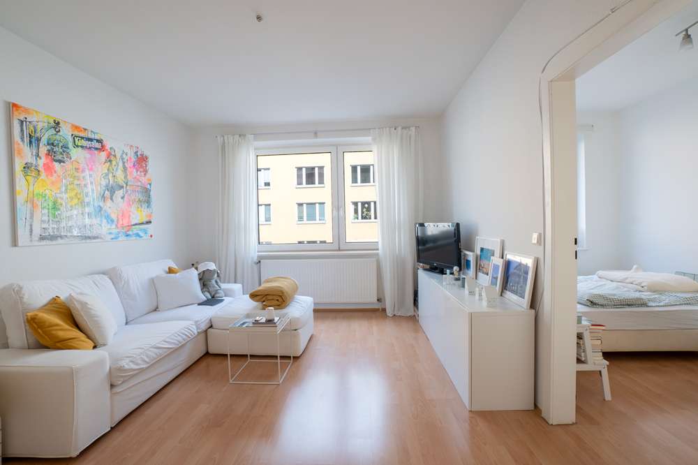 Thumbnail-Wohnung zum Kaufen in Düsseldorf 323.000,00 € 64.7 m²