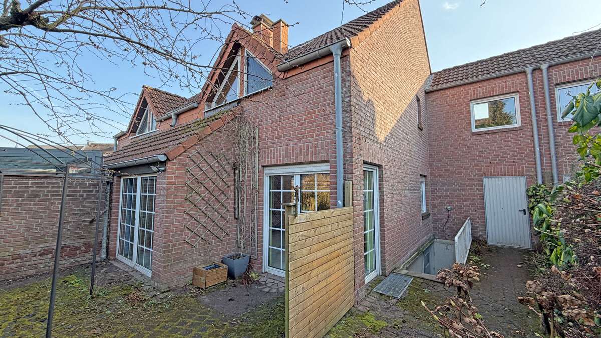 Thumbnail-Haus zum Kaufen in Wesel 299.000,00 € 107 m²