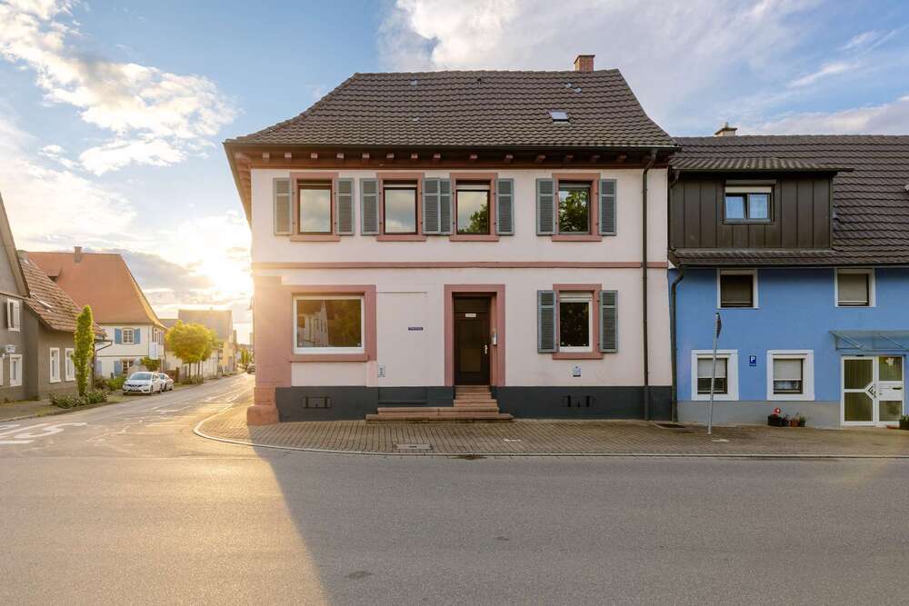 Thumbnail-Haus zum Kaufen in Ringsheim 550.000,00 € 200 m²