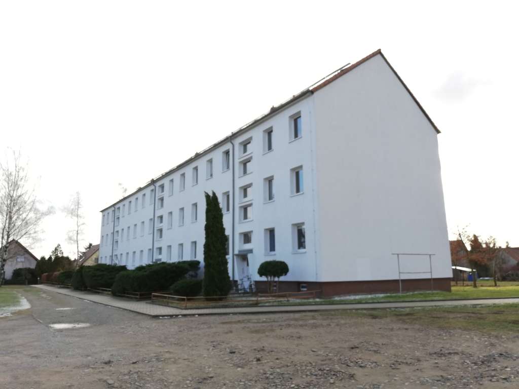 Thumbnail-Wohnung zum Mieten in Jacobsdorf 411,52 € 63.31 m²