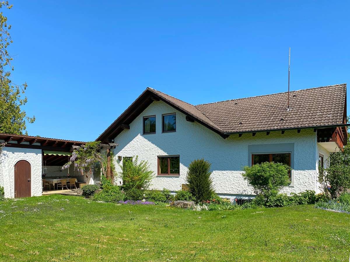 Thumbnail-Haus zum Kaufen in Ehingen 740.000,00 € 192 m²