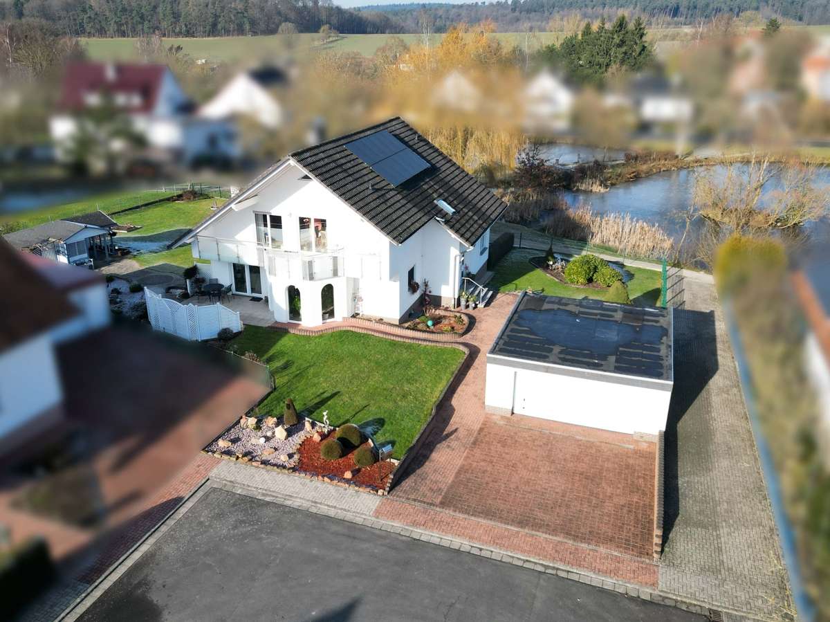 Thumbnail-Haus zum Kaufen in Neustadt (Hessen) Speckswinkel 495.000,00 € 205 m²