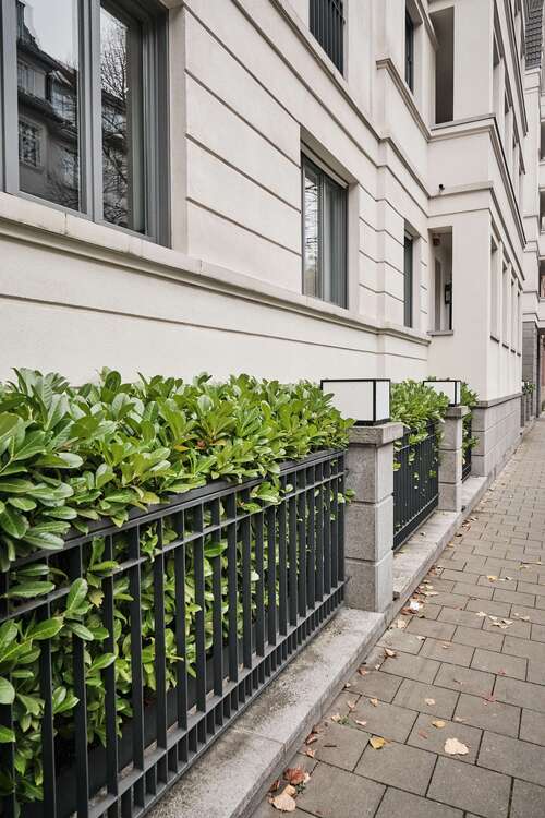 Thumbnail-Wohnung zum Kaufen in Düsseldorf 1.999.000,00 € 230 m²