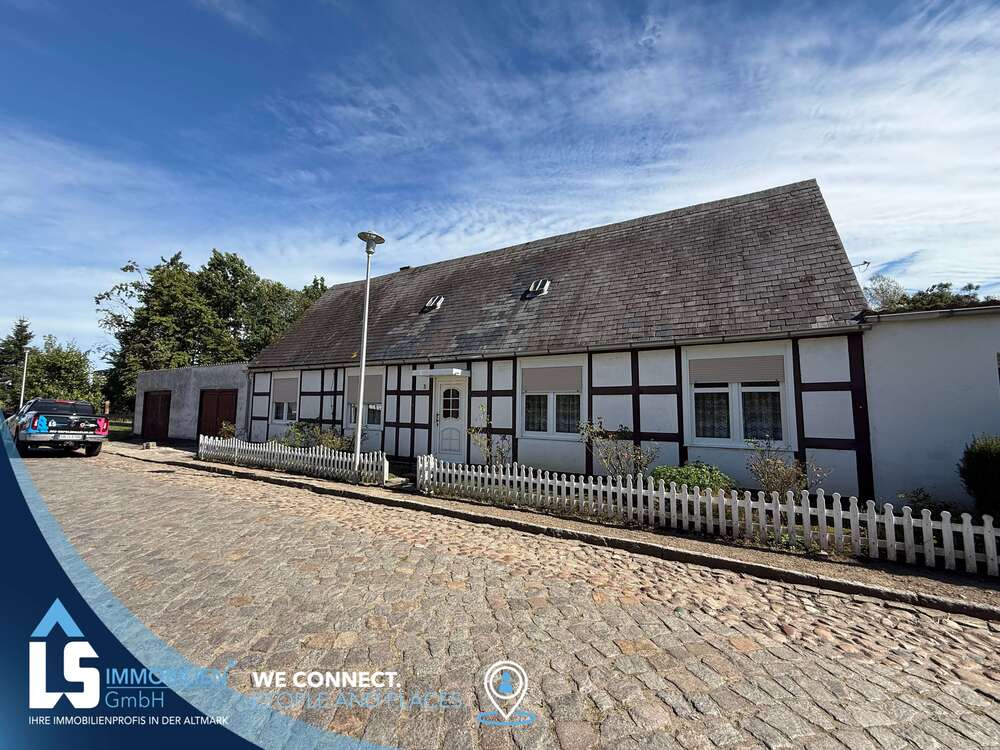 Thumbnail-Haus zum Kaufen in Bismark (Altmark) OT Biesenthal 59.000,00 € 135 m²