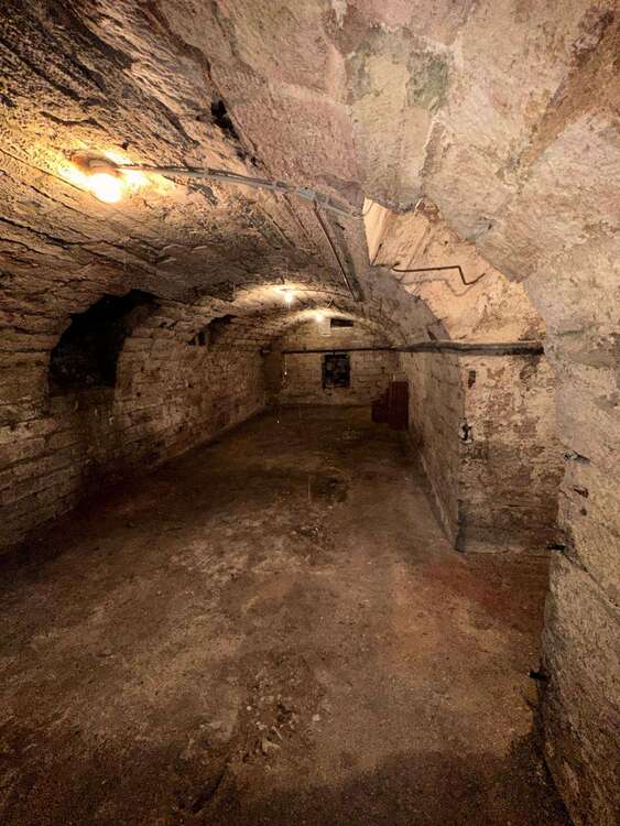 Thumbnail-Halle in Stuttgart 139,00 € 78 m²