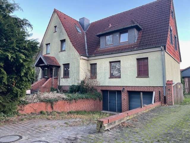 Thumbnail-Haus zum Kaufen in Adenbüttel 449.000,00 € 272 m²