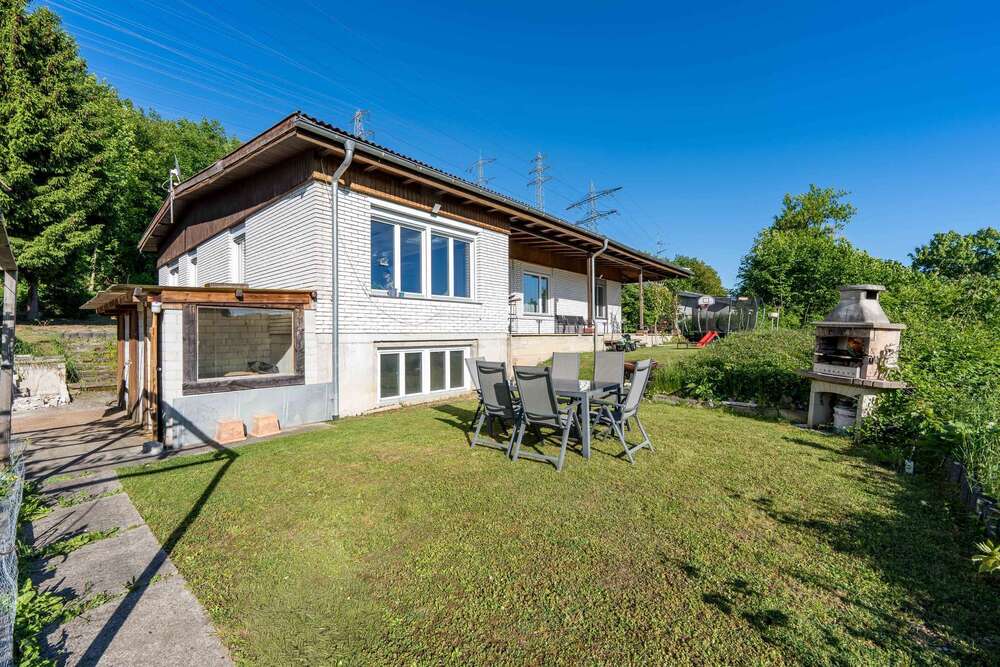 Thumbnail-Haus zum Kaufen in Waldshut-Tiengen 499.000,00 € 214 m²