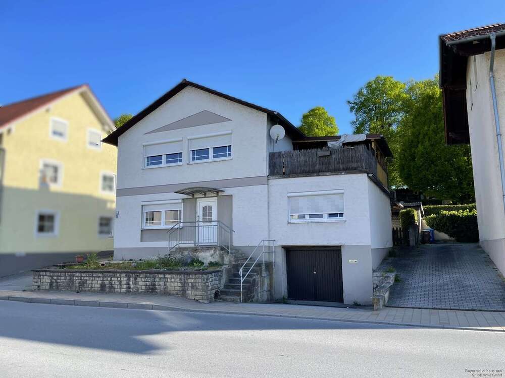 Thumbnail-Haus zum Kaufen in Winzer 189.000,00 € 192.5 m²