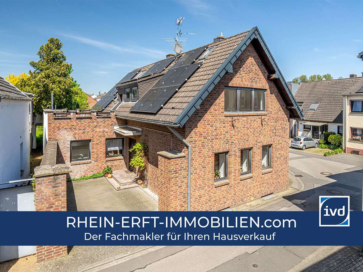 Thumbnail-Haus zum Kaufen in Bedburg 365.000,00 € 193 m²