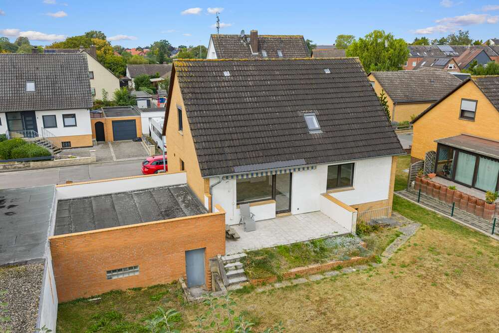 Thumbnail-Haus zum Kaufen in Laatzen 449.000,00 € 145 m²