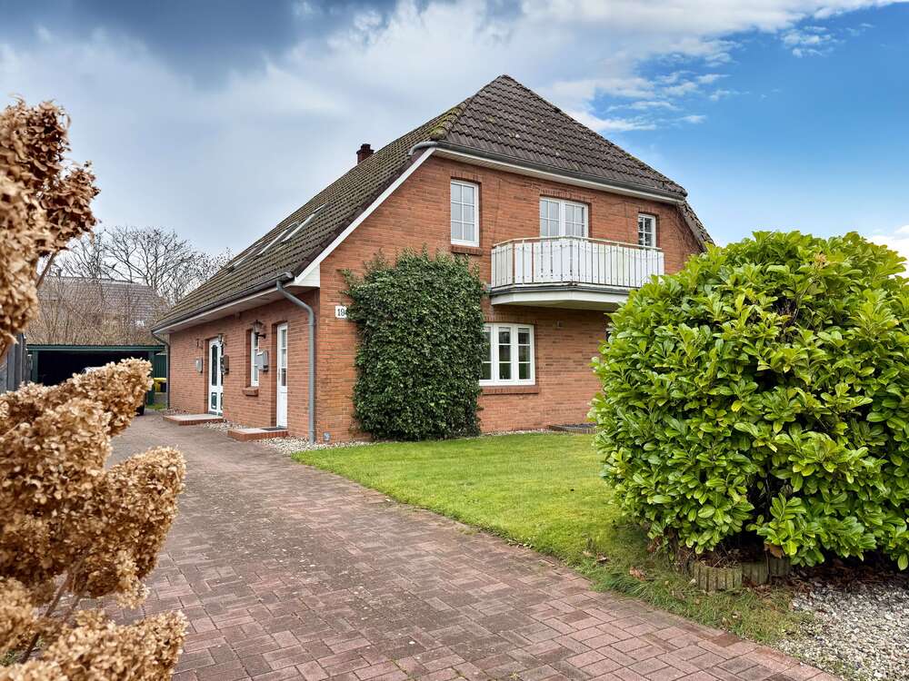 Thumbnail-Haus zum Kaufen in Schwesing 395.000,00 € 235 m²