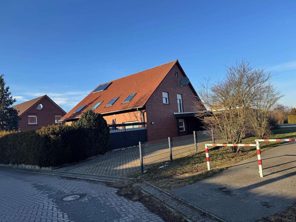 Thumbnail-Haus zum Kaufen in Wolfsburg 610.000,00 € 215 m²