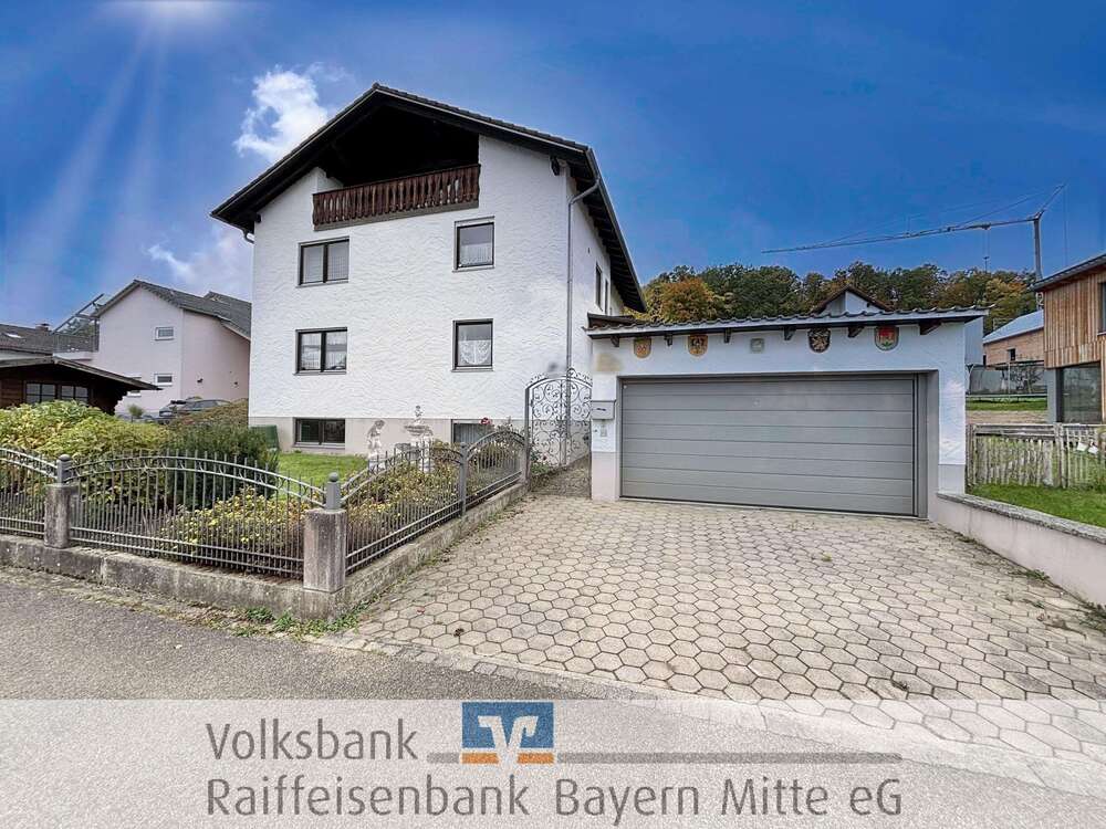 Thumbnail-Haus zum Kaufen in Dollnstein 380.000,00 € 220 m²