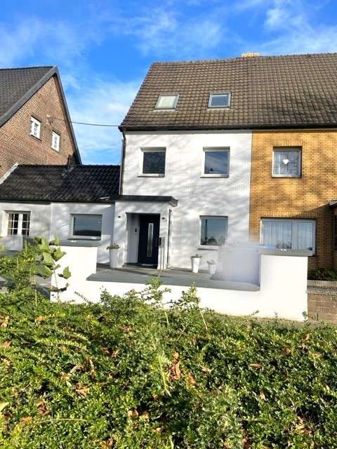 Thumbnail-Haus zum Kaufen in Brüggen -Bracht 310.000,00 € 144.13 m²