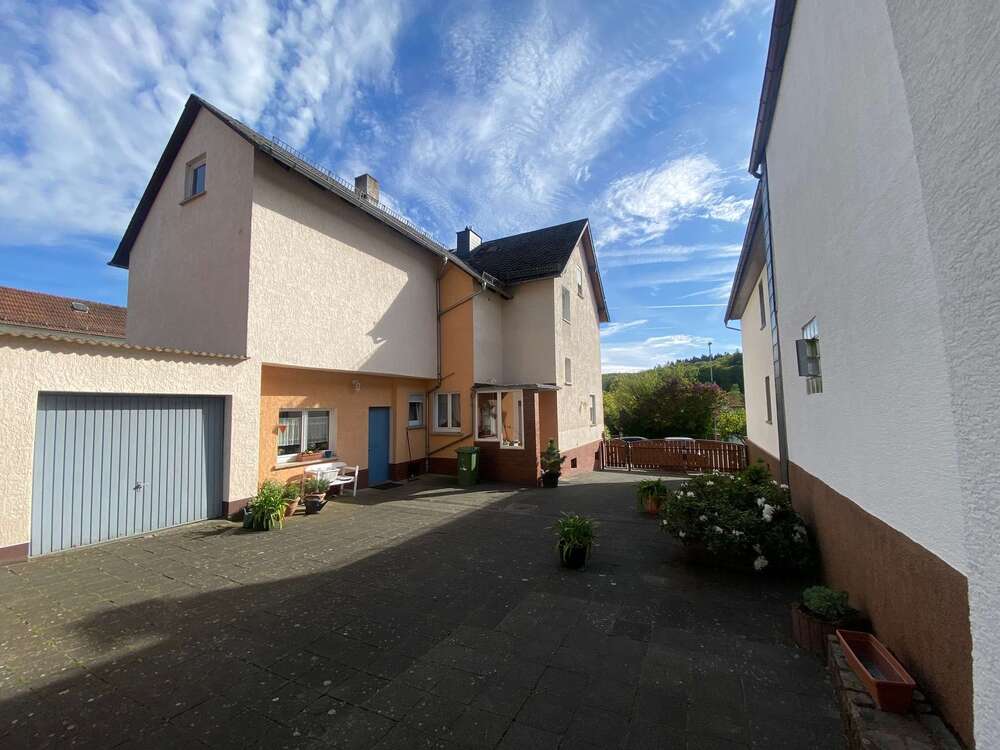 Thumbnail-Haus zum Kaufen in Biebertal 369.000,00 € 160 m²