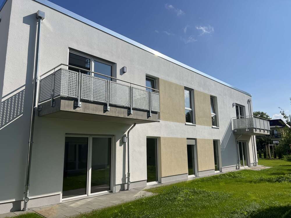 Thumbnail-Wohnung zum Mieten in Rostock 925,00 € 71.27 m²