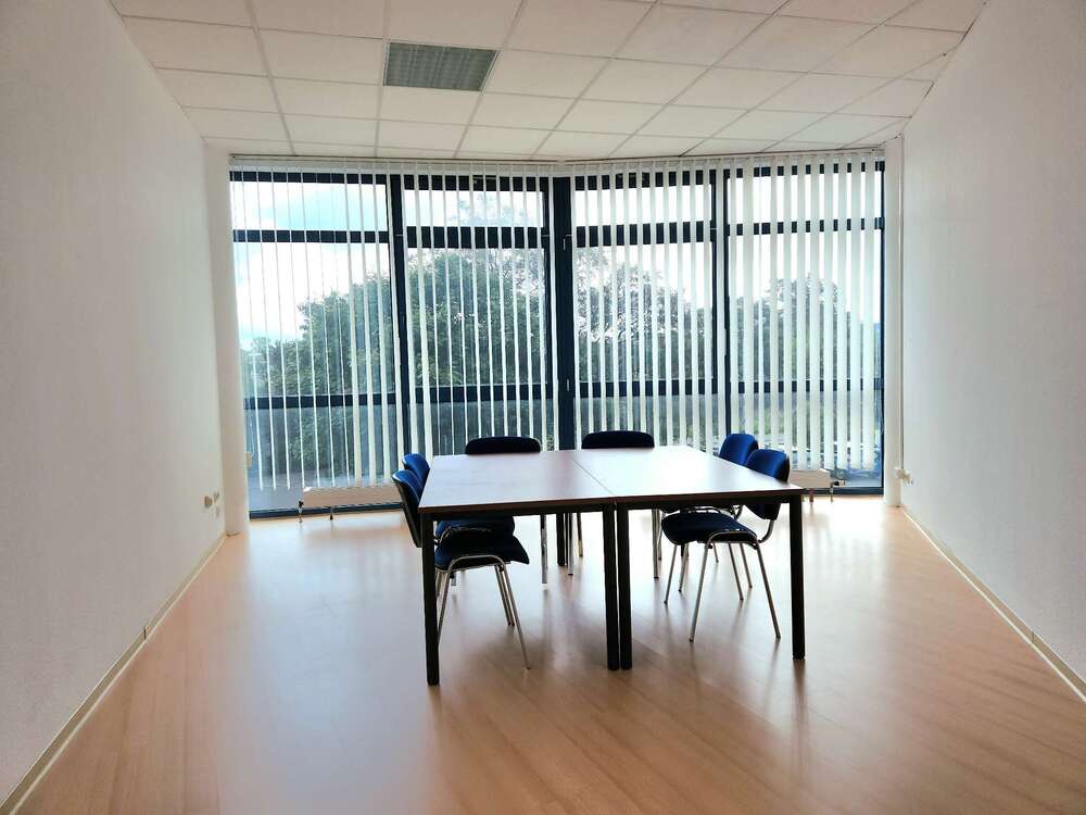 Thumbnail-Büro in Rodgau 880,00 € 100 m²