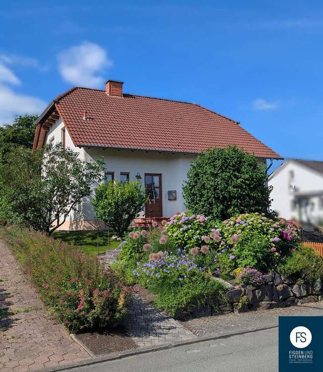 Thumbnail-Haus zum Kaufen in Arnsberg 359.000,00 € 119 m²