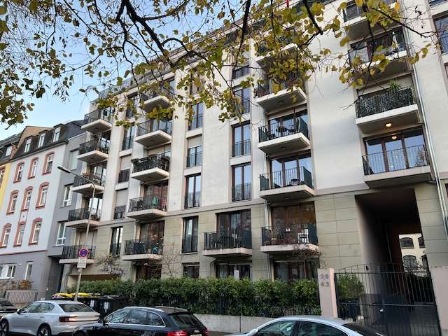 Thumbnail-Wohnung zum Kaufen in Frankfurt 625.000,00 € 80 m²