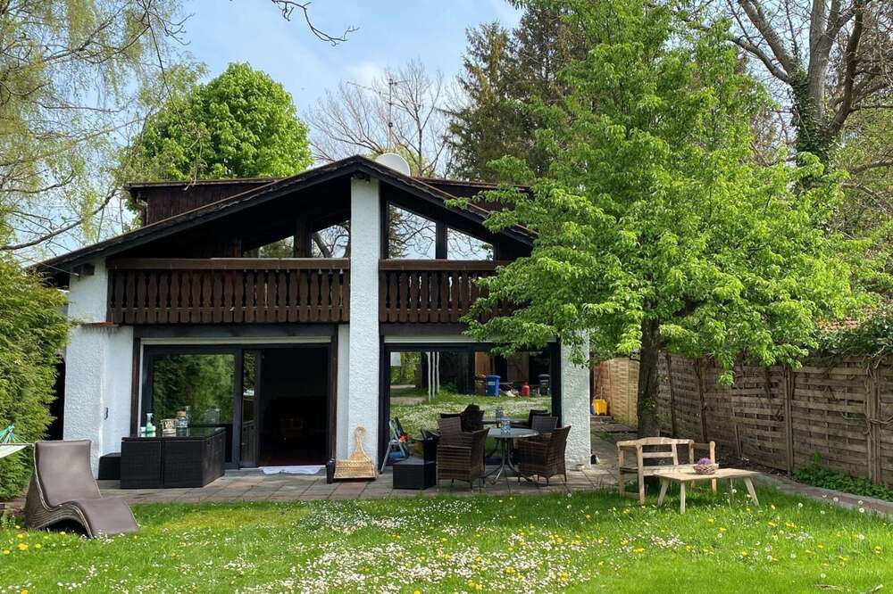 Thumbnail-Grundstück zu verkaufen in MünchenFeldmoching 990.000,00 € 1036 m²