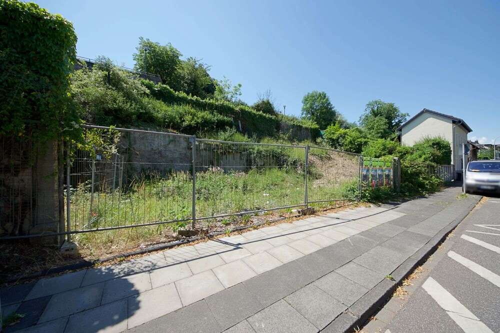 Thumbnail-Grundstück zu verkaufen in Bonn 269.000,00 € 301 m²