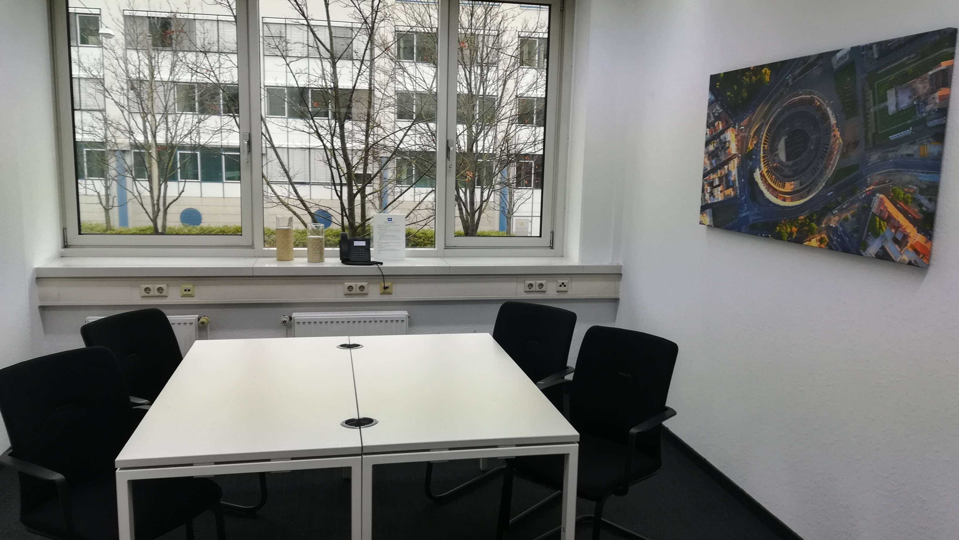 Thumbnail-Büro in Stuttgart 859,00 € 26 m²