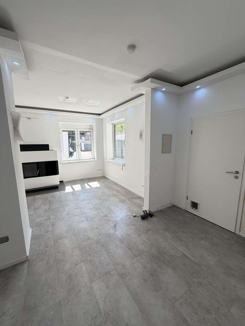 Thumbnail-Haus zum Mieten in Worms 1.750,00 € 165 m²