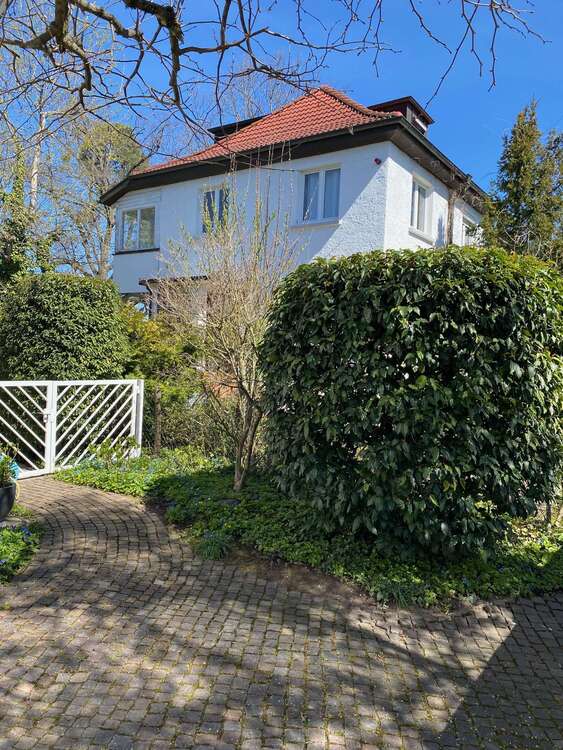 Thumbnail-Haus zum Kaufen in Gerlingen 849.000,00 € 166.07 m²