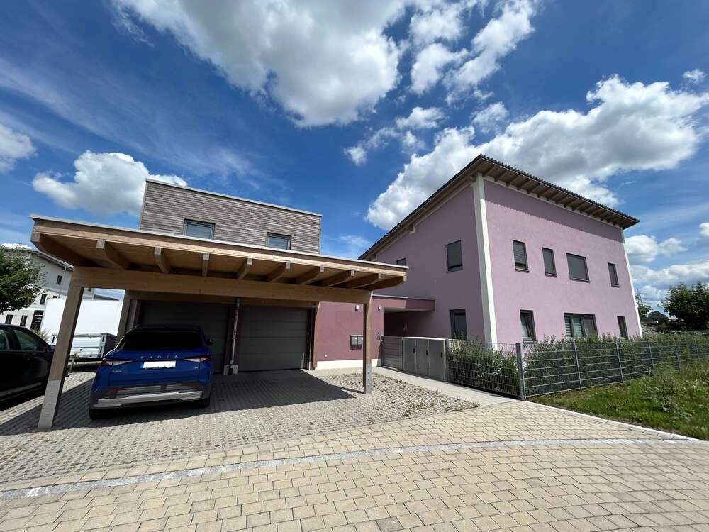 Thumbnail-Haus zum Kaufen in Neuching 899.000,00 € 180 m²