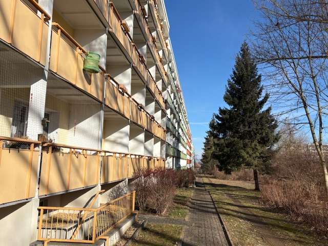 Thumbnail-Wohnung zum Mieten in Zwickau 136,57 € 36.91 m²