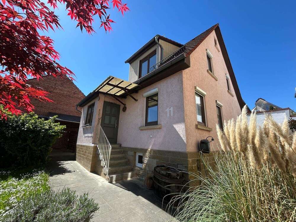 Thumbnail-Haus zum Kaufen in Stuttgart 585.000,00 € 99 m²