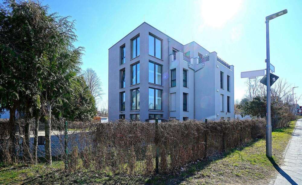Thumbnail-Haus zum Kaufen in Berlin 2.495.000,00 € 590.15 m²