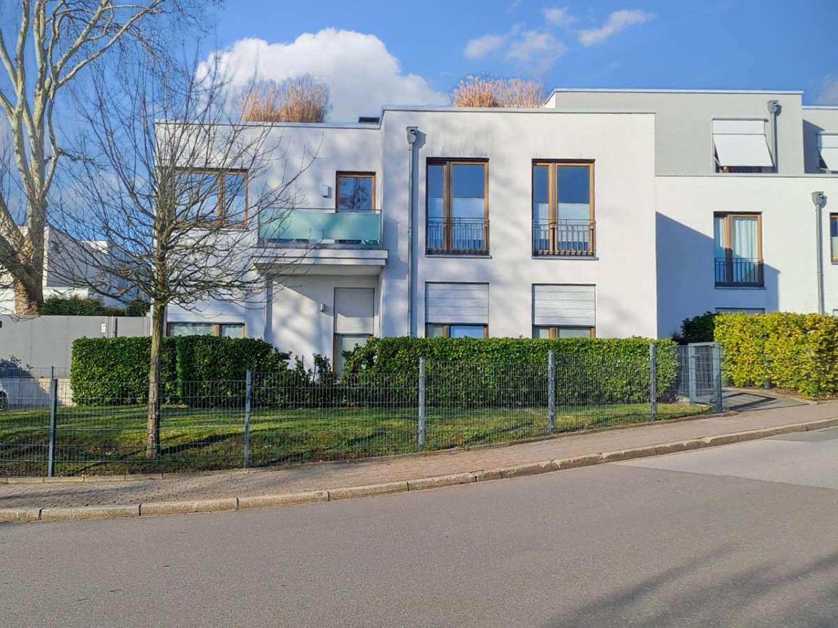 Thumbnail-Wohnung zum Kaufen in Essen 1.080.000,00 € 214 m²