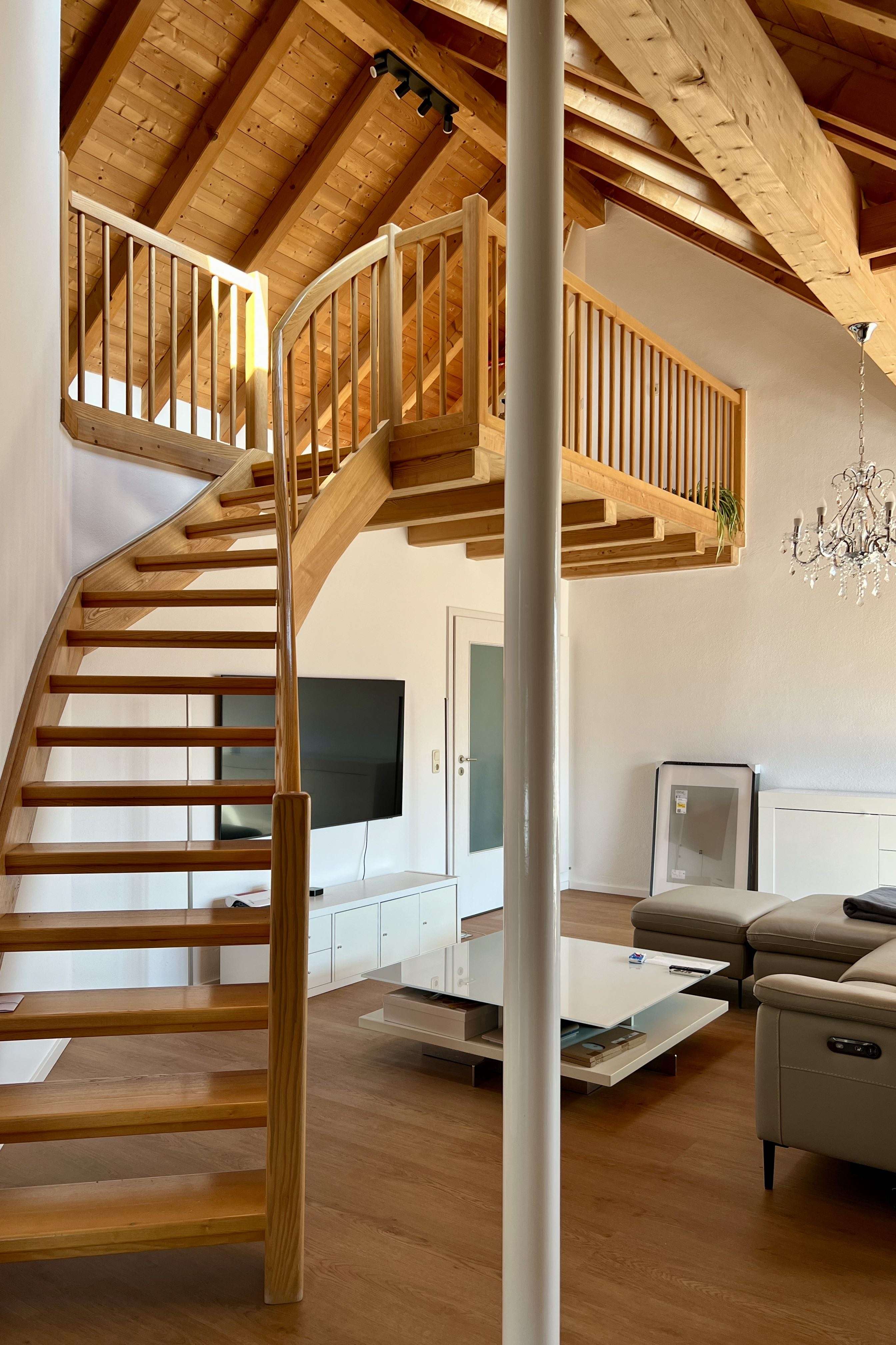 Thumbnail-Wohnung zum Mieten in Freilassing 1.355,00 € 135.5 m²