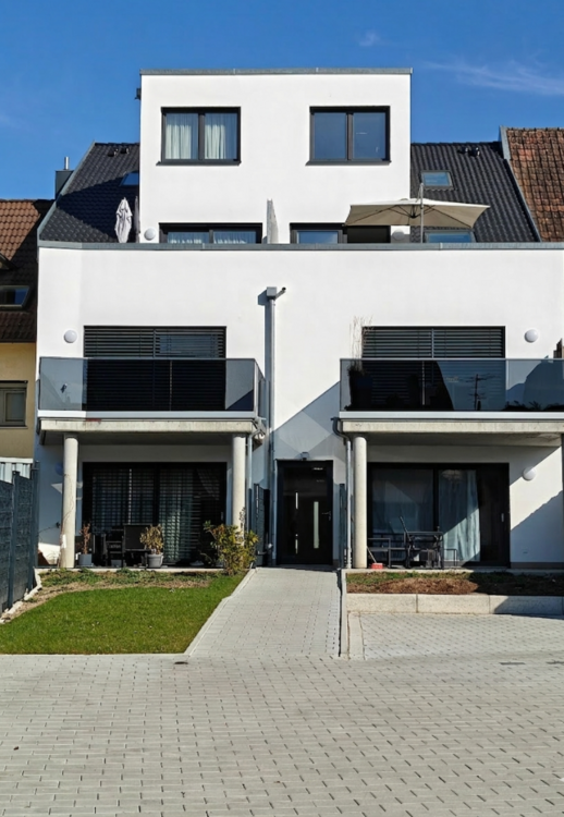 Thumbnail-Haus zum Kaufen in Schorndorf 2.162.000,00 € 470.74 m²