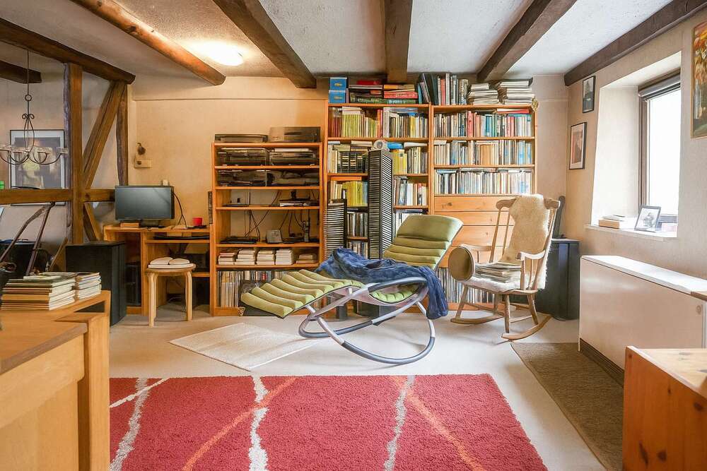 Thumbnail-Haus zum Kaufen in Gummersbach 160.000,00 € 146 m²